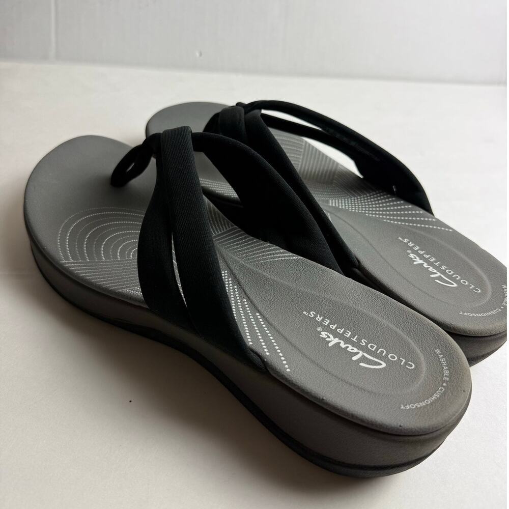Clarks Cloudsteppers Arla Kaylie Thong Sandals Black 11M - Picture 7 of 9